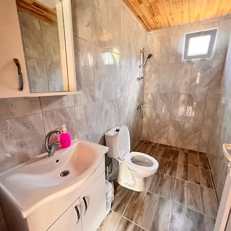 Parlak Evleri Hotel apartamentowy